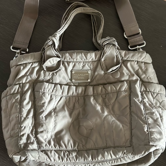 Marc by Marc Jacobs Eliza baby diaper bag in dark tan color - Picture 6 of 6